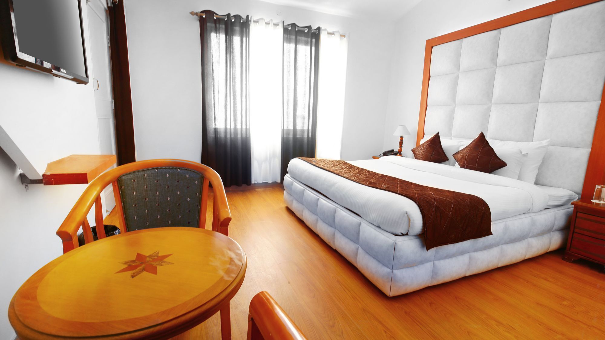 The Swiss Village Resort Nainital Exterior foto