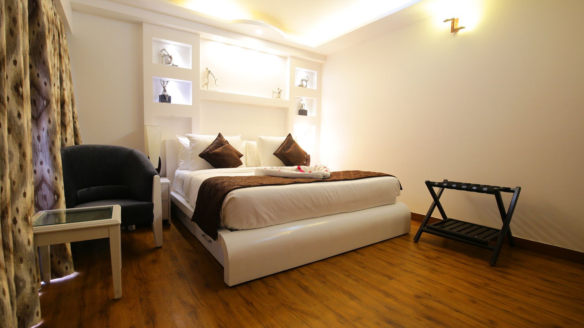 The Swiss Village Resort Nainital Exterior foto