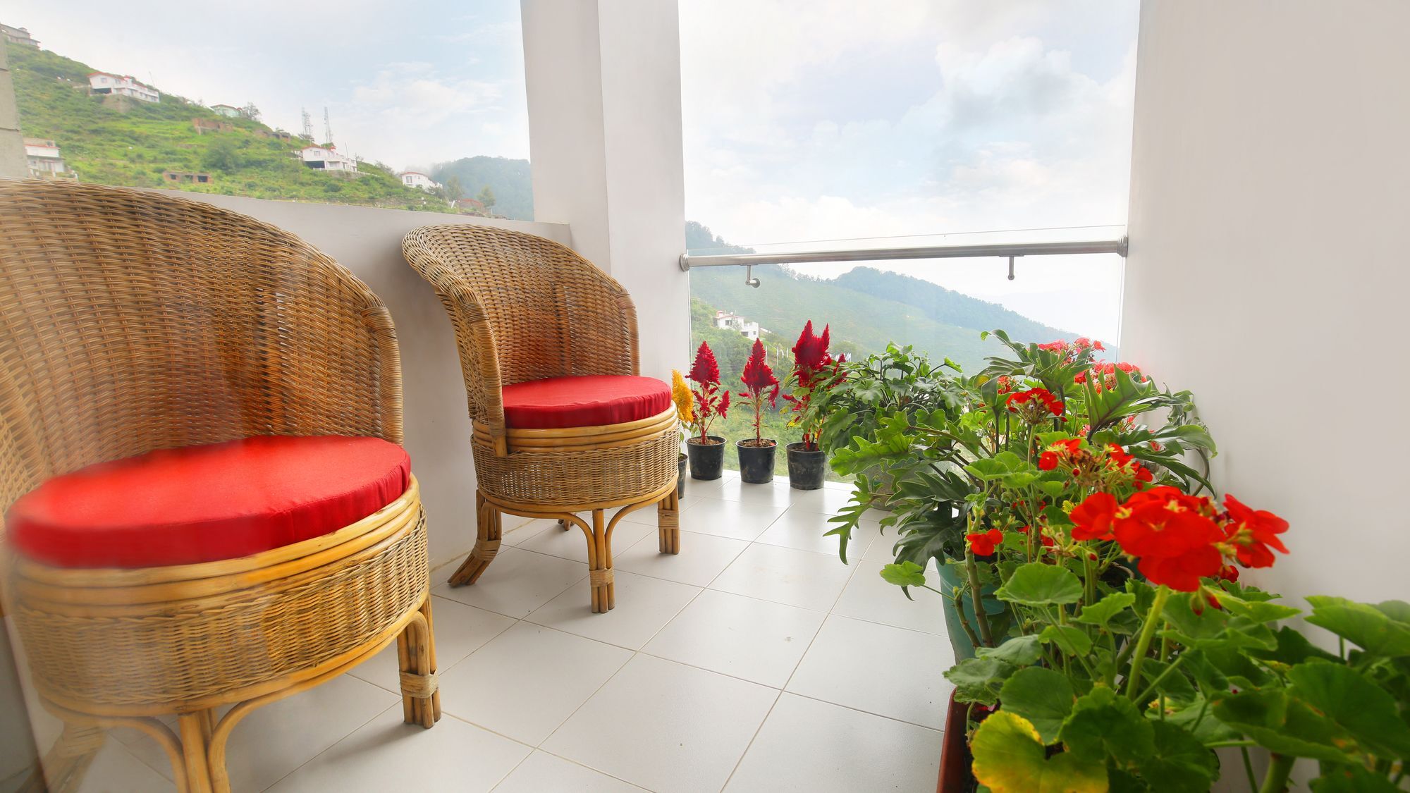 The Swiss Village Resort Nainital Exterior foto