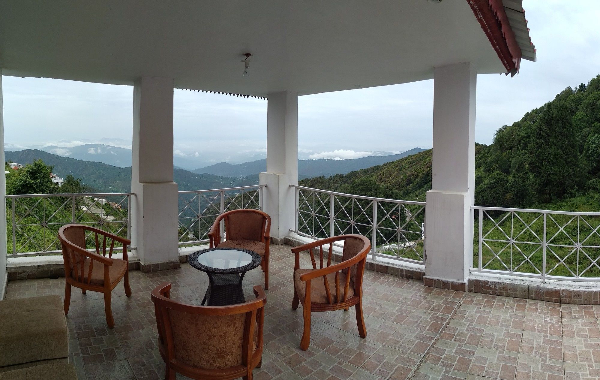The Swiss Village Resort Nainital Exterior foto