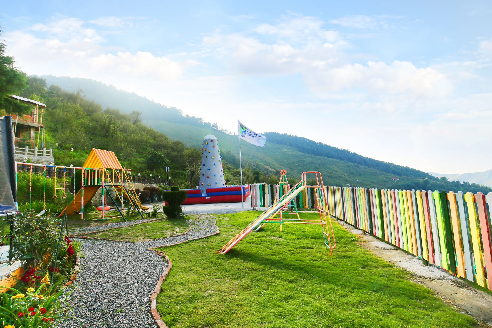 The Swiss Village Resort Nainital Exterior foto